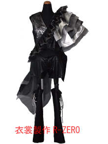 黒いステージ衣装風オーダーメイド衣装製作例